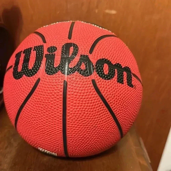 Michael Jordan 23 Wilson Athletic Sports Basketball #23 VINTAGE Air Jordan NBA - Picture 4 of 5